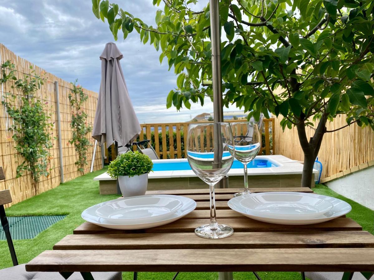 Suite Breeze - Private Heated Pool Малага Екстер'єр фото